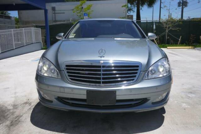2008 Mercedes-Benz S-Class (Gray/Black)