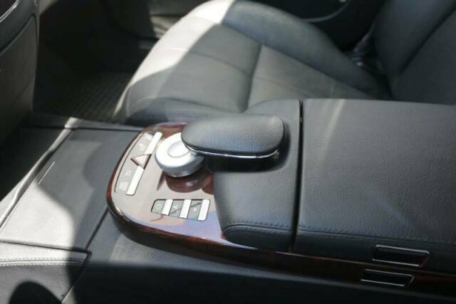 2008 Mercedes-Benz S-Class (Gray/Black)