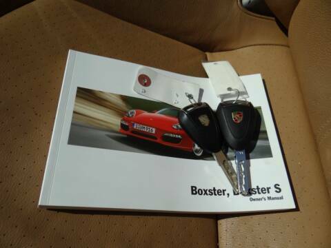 2009 Porsche Boxster (White/Tan)