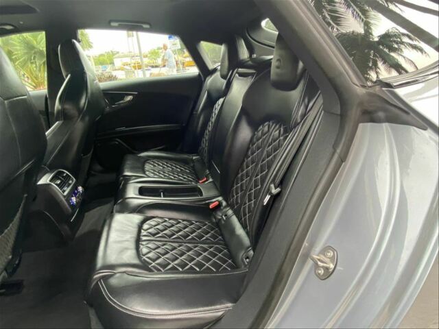 2018 Audi A7 (Gray/Black)