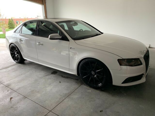 2010 Audi S4 (White/Black)