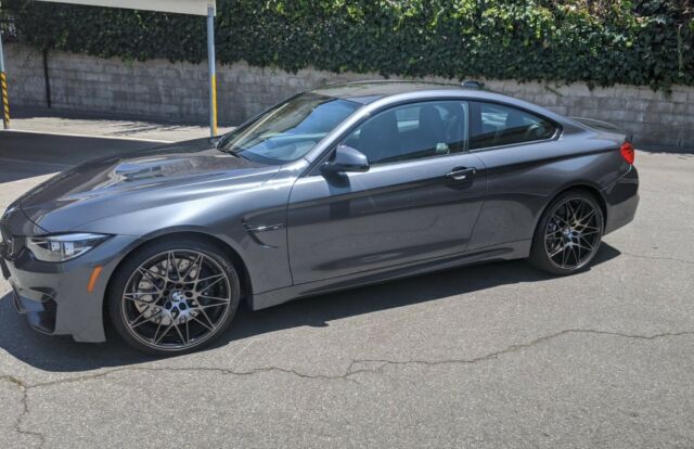 2018 BMW M4 (Mineral Grey Metallic/Black)