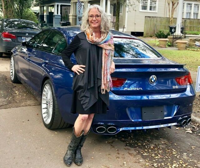 2016 BMW 6-Series (Tanzanite Blue/White)