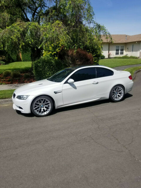 2011 BMW M3 (Black/Black)