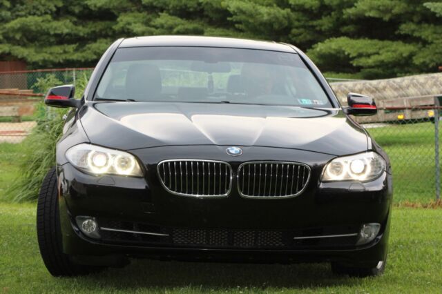 2013 BMW 5-Series (Black/Black)