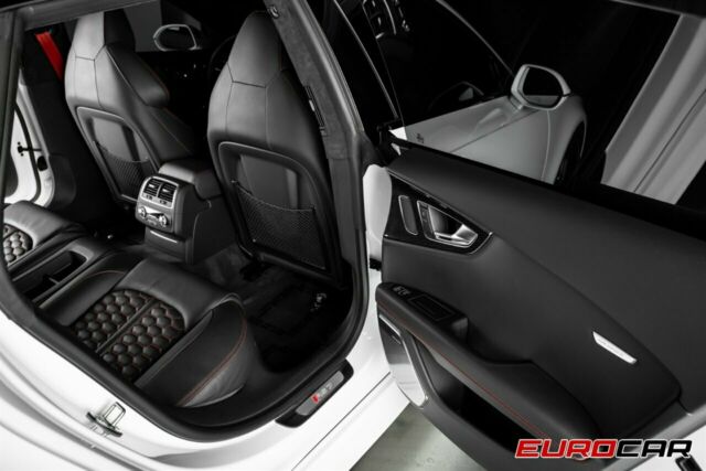 2014 Audi RS7 (White/Black)