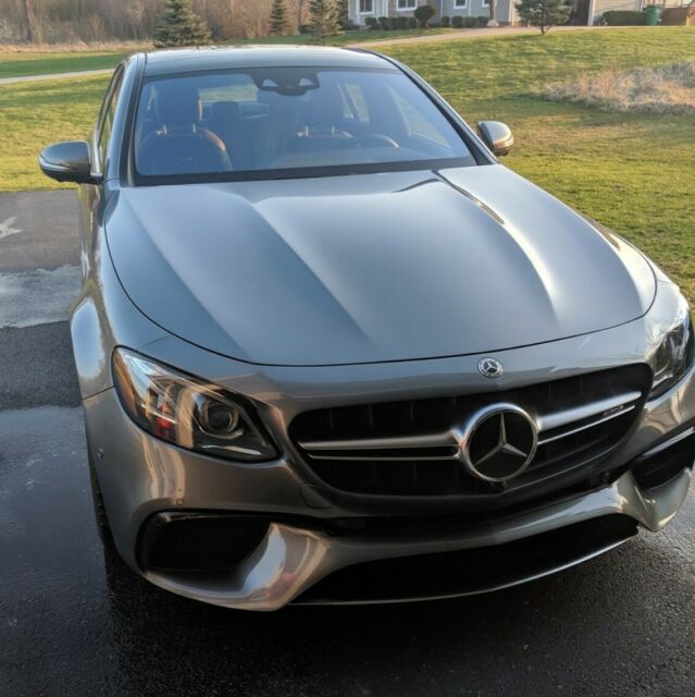 2018 Mercedes-Benz E-Class (Gray/Brown)