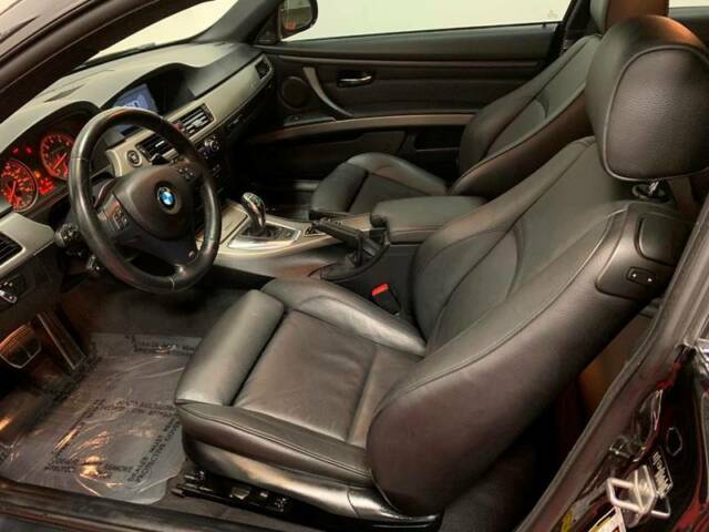 2013 BMW 3-Series (Black/Black)
