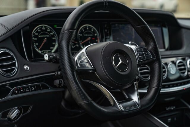 2017 Mercedes-Benz S-Class (White/Black)
