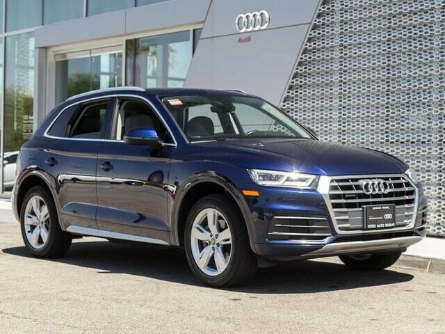 2018 Audi Q5 (Blue/Gray)