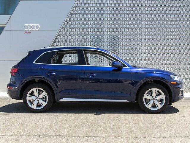 2018 Audi Q5 (Blue/Gray)