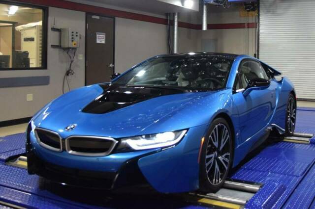 2015 BMW i8 (Blue/Gray)
