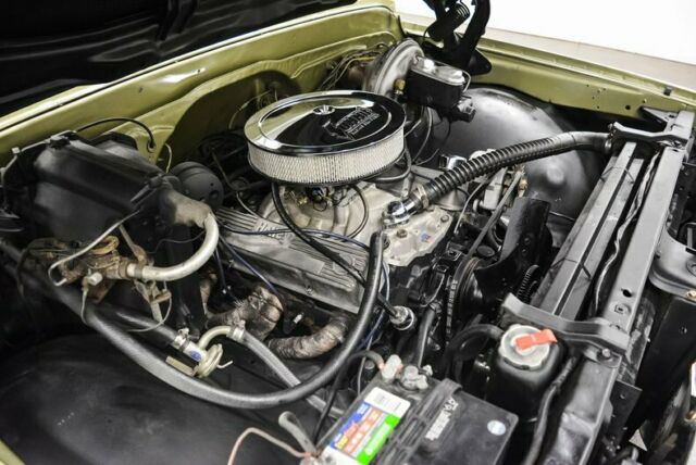 1972 Chevrolet C-10 (Green/Black)