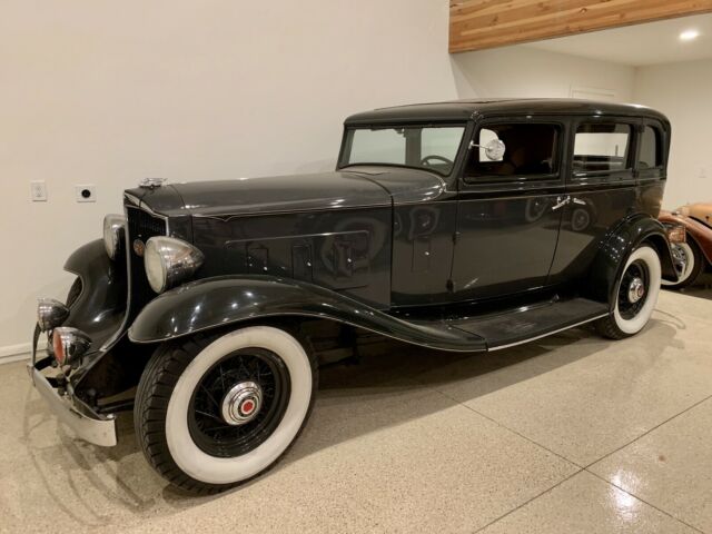 1932 Packard 900 Light Eight