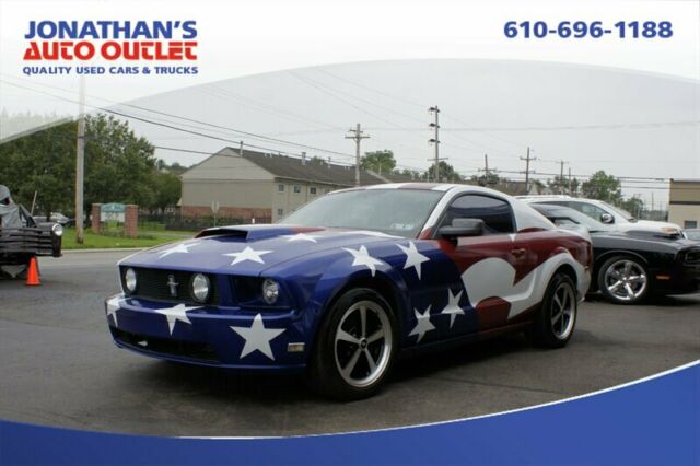 2005 Ford Mustang (Blue/Red)