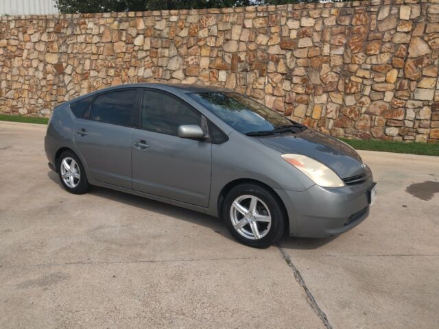 2005 Toyota Prius (Grey/Brown)