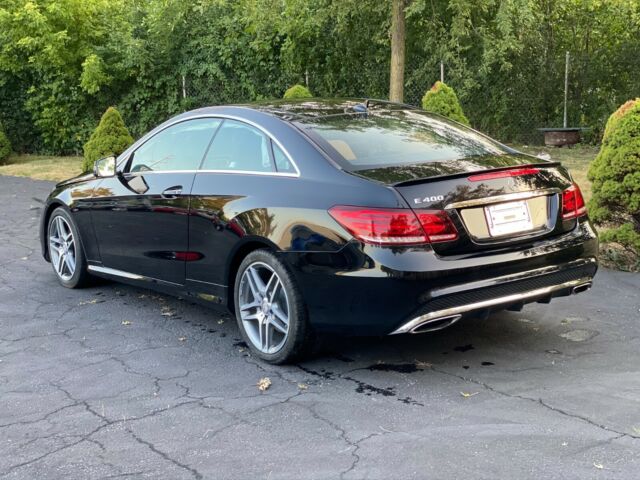 2017 Mercedes-Benz E-Class (Red/Black)