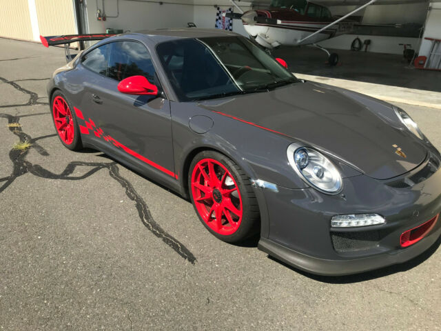 2011 Porsche 911 (Gray/Black)