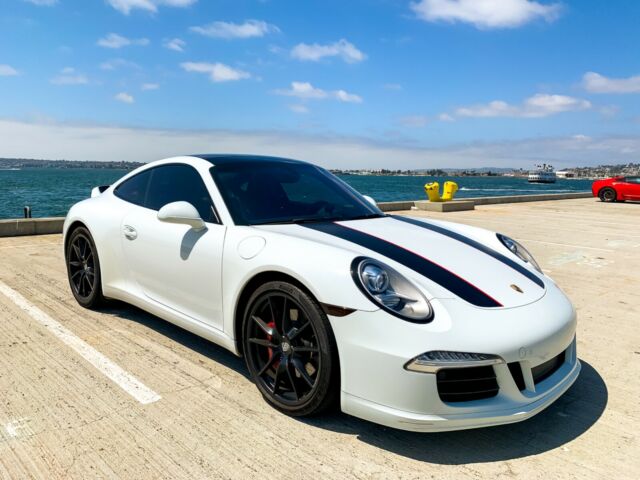 2014 Porsche 911 (White/Brown)