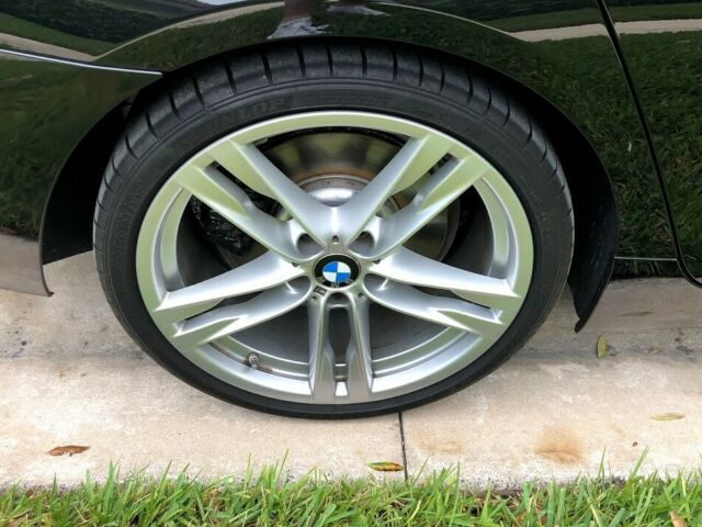 2015 BMW 6-Series (Metallic Black Sapphire/Black)