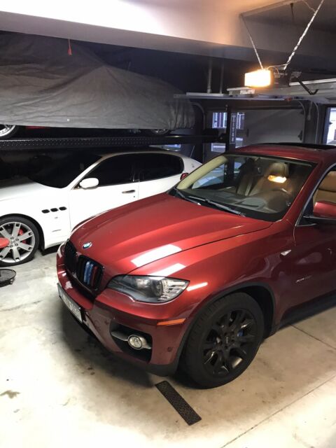 2012 BMW X6 (Red/Tan)