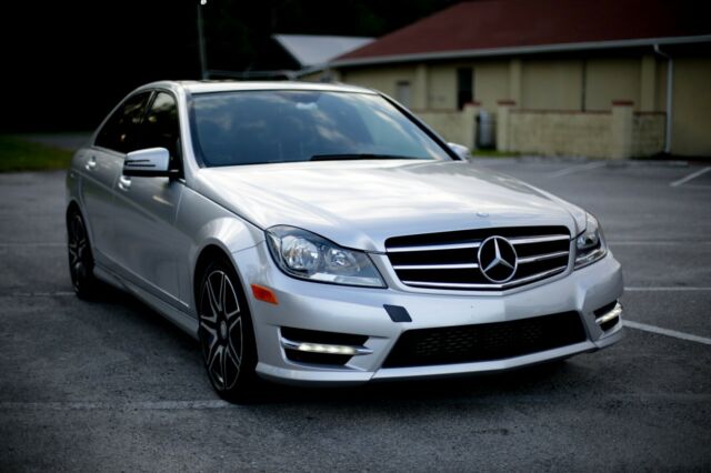 2014 Mercedes-Benz C-Class (Silver/Black)