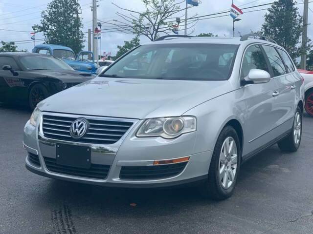 2007 Volkswagen Passat (Silver/Black)