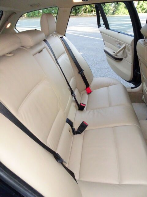 2007 BMW 3-Series (Blue/Tan)