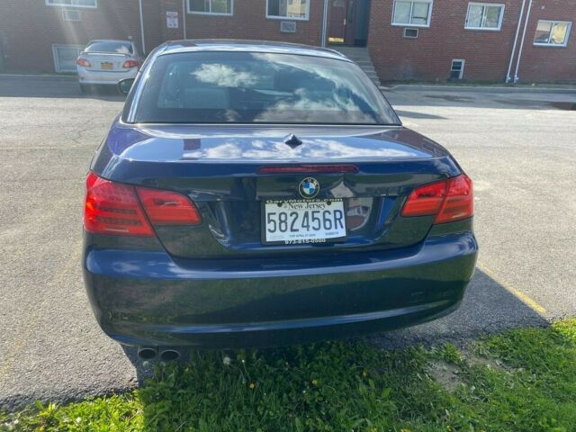 2011 BMW 3-Series