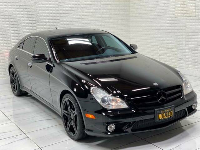 2010 Mercedes-Benz CLS-Class (Black/Black)