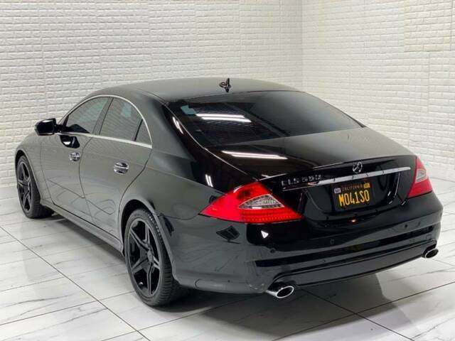 2010 Mercedes-Benz CLS-Class (Black/Black)