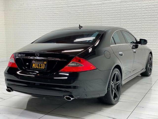 2010 Mercedes-Benz CLS-Class (Black/Black)