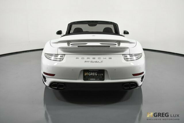 2014 Porsche 911 (White/Black)