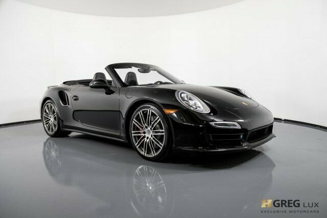 2015 Porsche 911 (Black/Black)