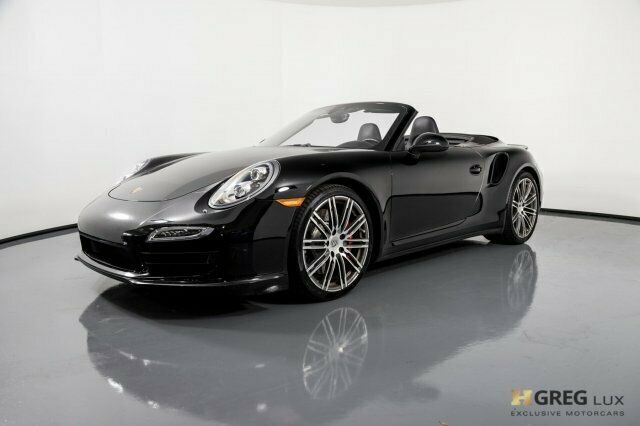 2015 Porsche 911 (Black/Black)
