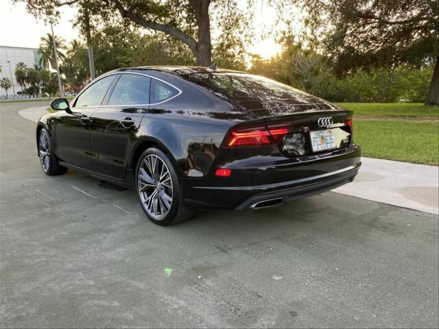 2016 Audi A7 (Black/Black)