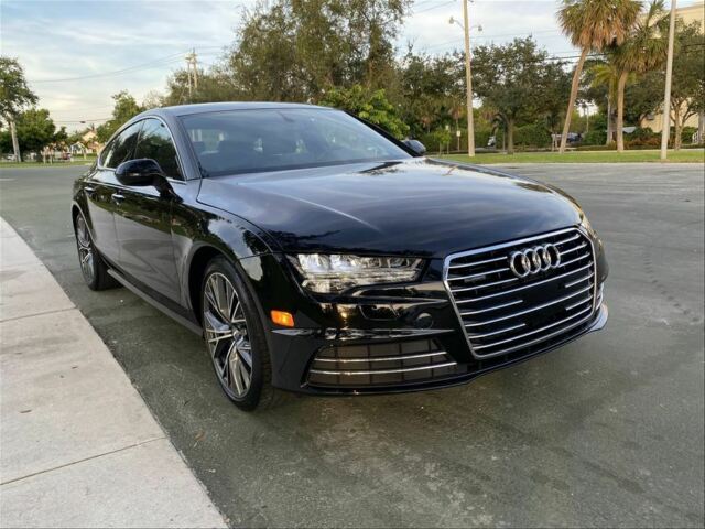 2016 Audi A7 (Black/Black)