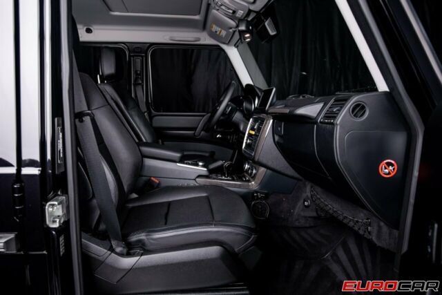 2016 Mercedes-Benz G-Class (Black/Black)