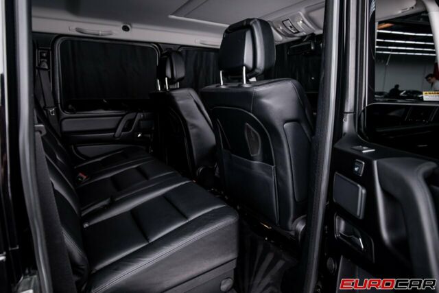 2016 Mercedes-Benz G-Class (Black/Black)