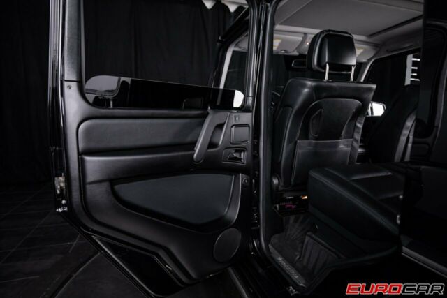 2016 Mercedes-Benz G-Class (Black/Black)