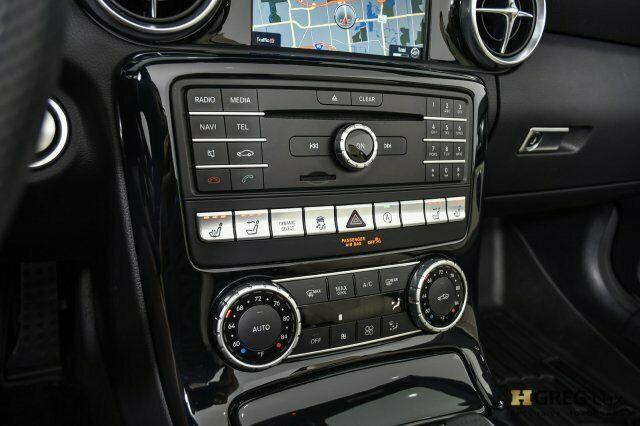 2018 Mercedes-Benz SL-Class (White/designo Porcelain w/Nappa Leather Upholstery or Na)