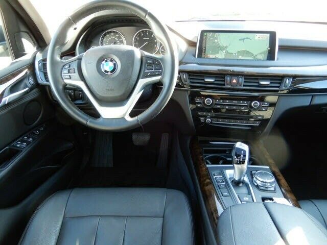 2015 BMW X5 (Gray/Black)
