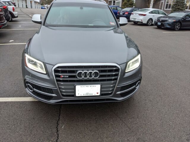 2015 Audi SQ5 (Gray/Black Nappa Leather)