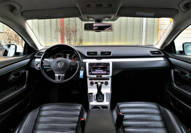 2013 Volkswagen CC (White/Black)
