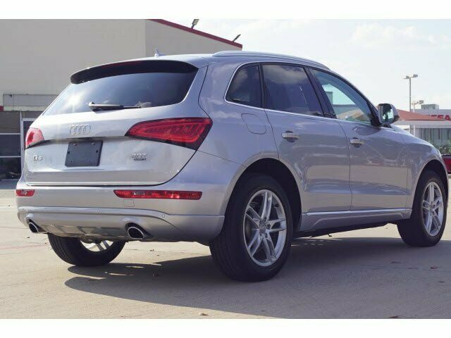 2016 Audi Q5 (Silver/Leather)