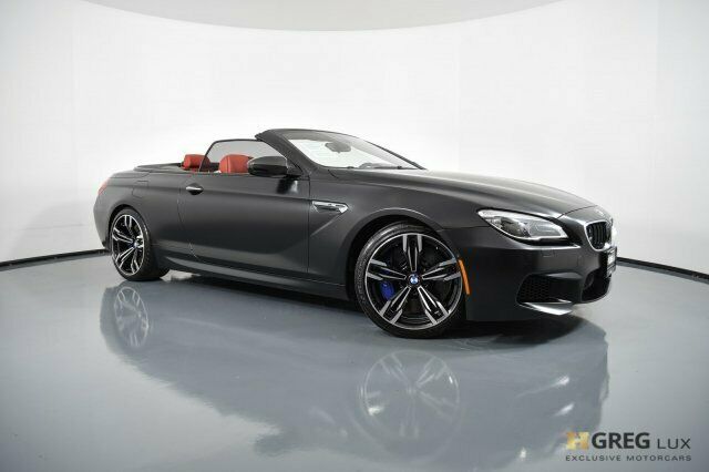 2017 BMW M6 (Black/Black)