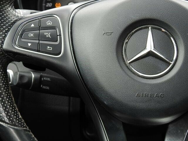 2017 Mercedes-Benz C-Class (Gray/Black)