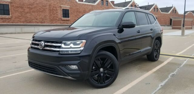 2019 Volkswagen Atlas (Black/Black)