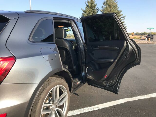 2016 Audi SQ5 (Gray/Black)
