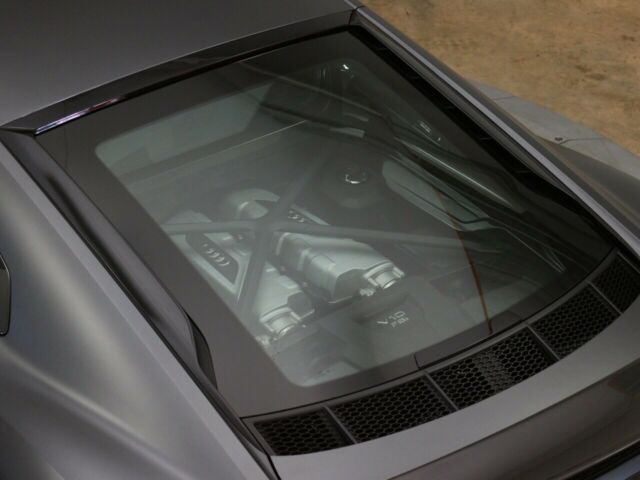 2017 Audi R8 (Gray/Black)